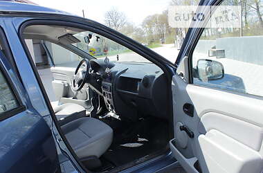 Минивэн Dacia Logan MCV 2008 в 