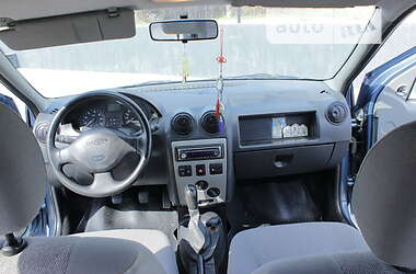 Минивэн Dacia Logan MCV 2008 в 