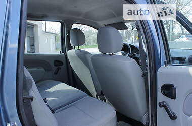 Минивэн Dacia Logan MCV 2008 в 