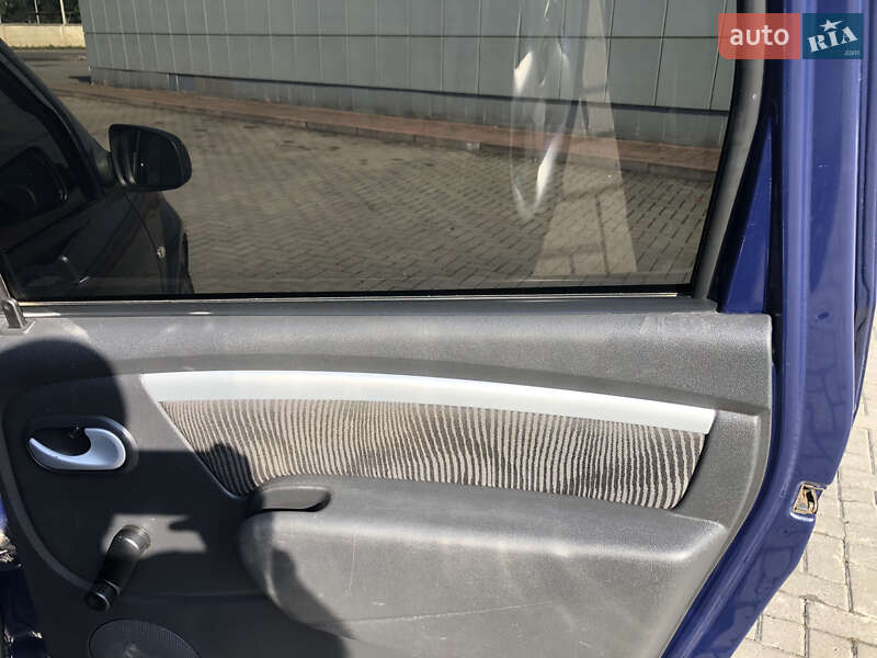 Універсал Dacia Logan MCV 2011 в Мукачевому