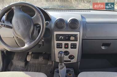 Универсал Dacia Logan MCV 2009 в 