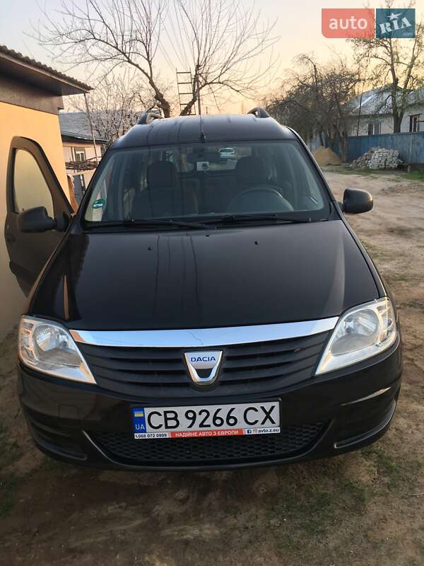 Універсал Dacia Logan MCV 2010 в Чернігові