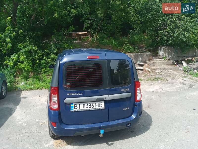 Универсал Dacia Logan MCV 2008 в Киеве