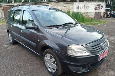 Универсал Dacia Logan MCV 2010 в Чернигове