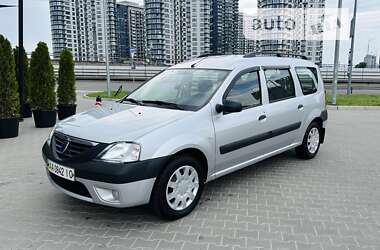 Универсал Dacia Logan MCV 2008 в Киеве