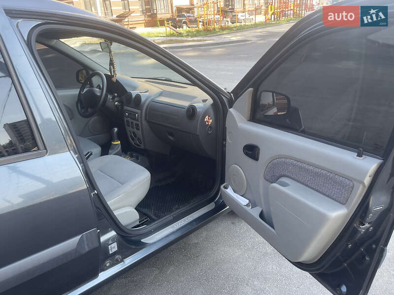 Універсал Dacia Logan MCV 2007 в Чернігові