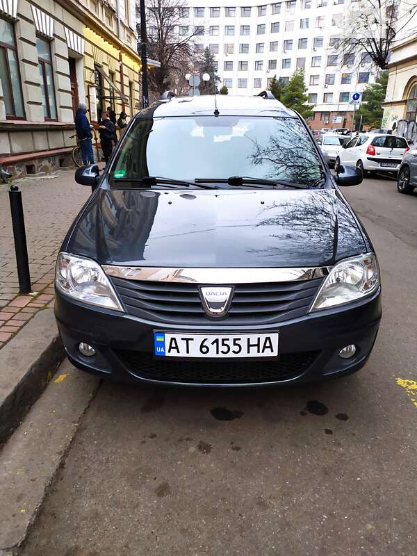 Універсал Dacia Logan MCV 2010 в Івано-Франківську