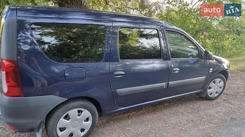 Універсал Dacia Logan MCV 2011 в Баришівка