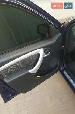 Универсал Dacia Logan MCV 2009 в 