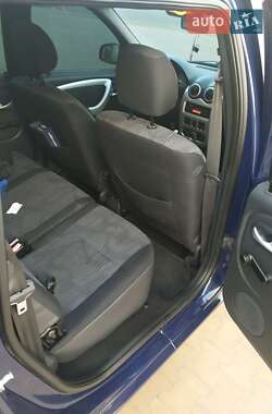 Универсал Dacia Logan MCV 2009 в 