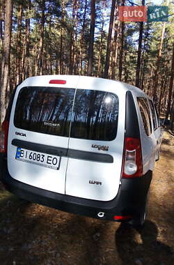 Универсал Dacia Logan MCV 2009 в 