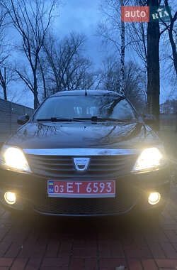 Универсал Dacia Logan MCV 2010 в Хороле