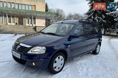 Универсал Dacia Logan MCV 2009 в Умани