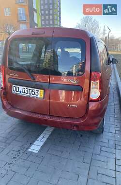 Универсал Dacia Logan MCV 2009 в 