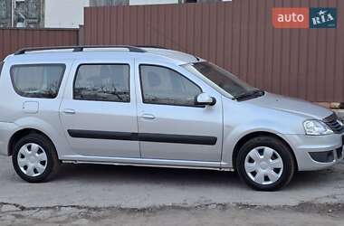 Универсал Dacia Logan MCV 2010 в 