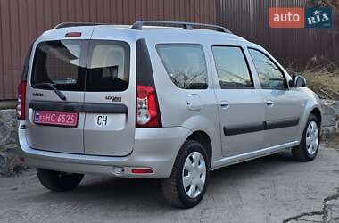 Универсал Dacia Logan MCV 2010 в 