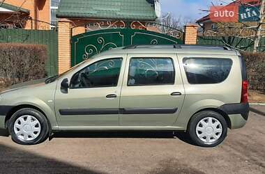 Универсал Dacia Logan MCV 2008 в Чернигове