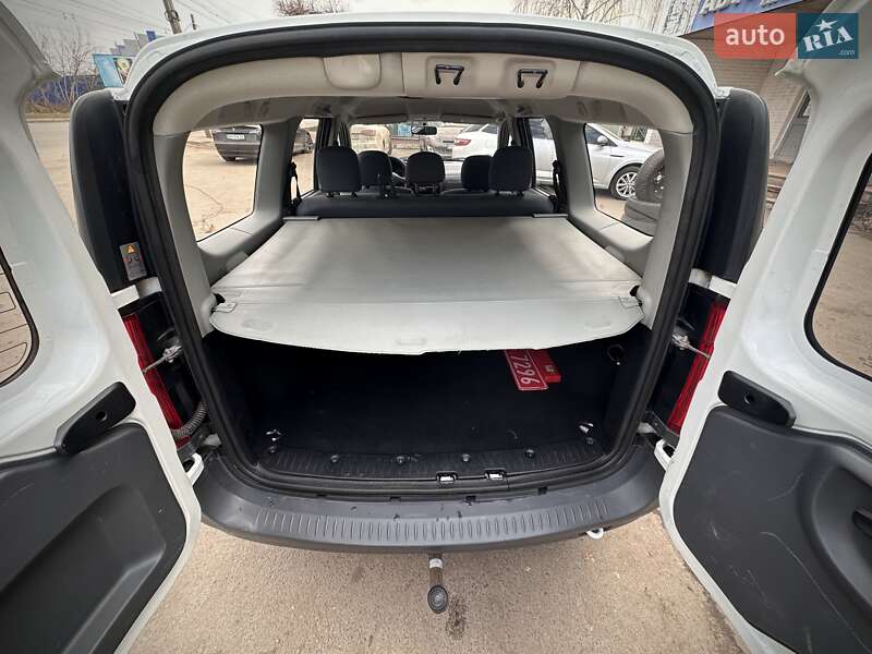 Универсал Dacia Logan MCV 2009 в Сумах