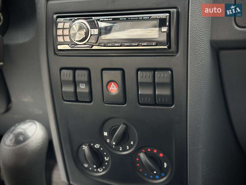 Универсал Dacia Logan MCV 2009 в Сумах