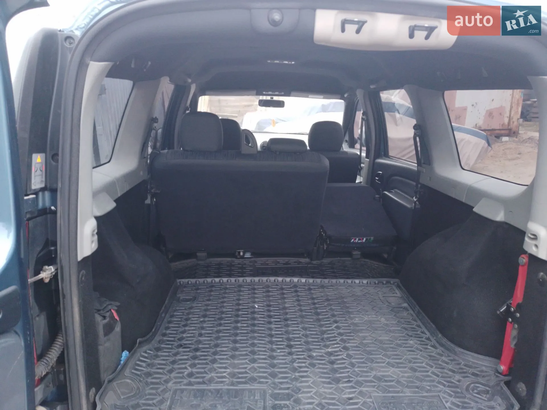 2010 Dacia Logan - мініатюра 10