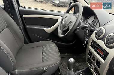 Універсал Dacia Logan MCV 2012 в 