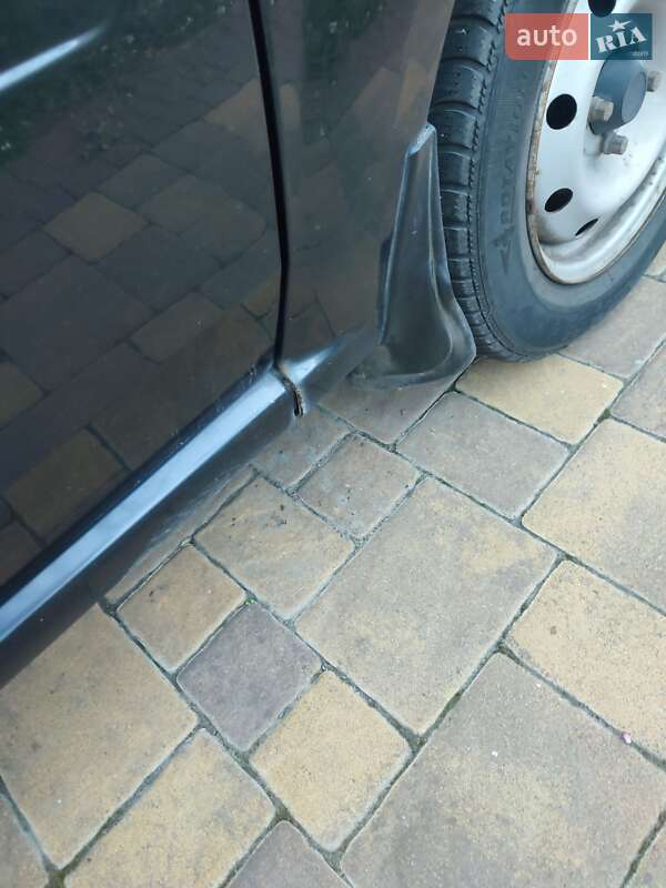 Универсал Dacia Logan MCV 2008 в Лесниках