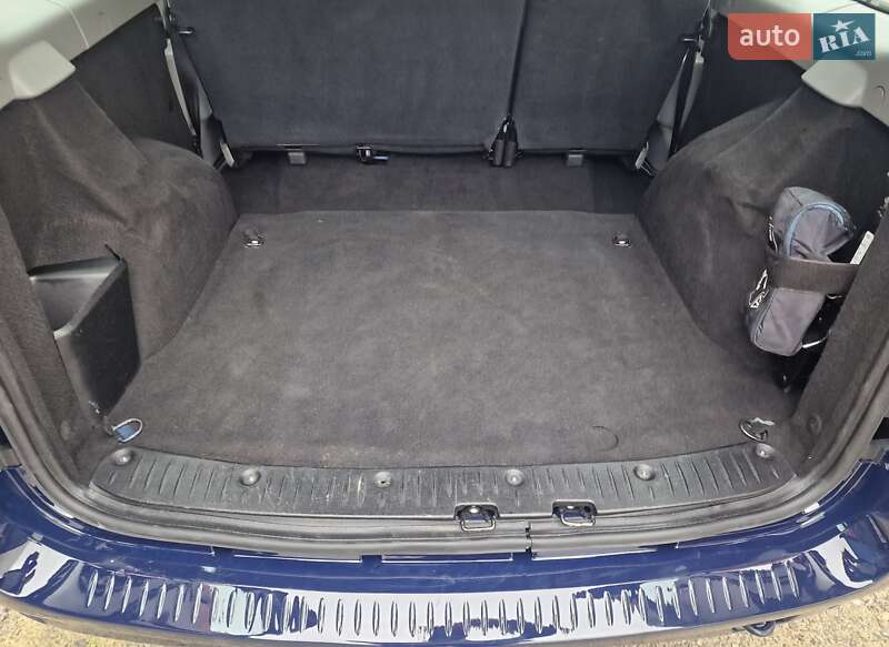 Универсал Dacia Logan MCV 2011 в Львове
