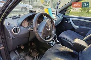 Універсал Dacia Logan MCV 2010 в 