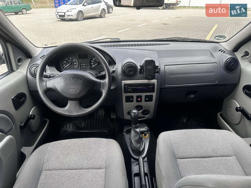 Универсал Dacia Logan MCV 2009 в Дубно
