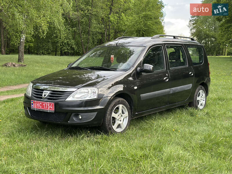 Универсал Dacia Logan MCV 2009 в 