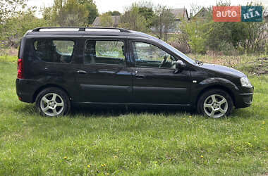Универсал Dacia Logan MCV 2009 в 