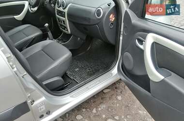 Універсал Dacia Logan MCV 2012 в 