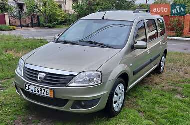 Универсал Dacia Logan MCV 2009 в 