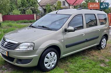 Универсал Dacia Logan MCV 2009 в 