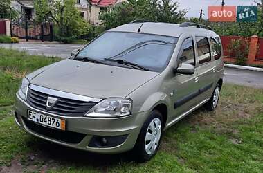 Универсал Dacia Logan MCV 2009 в 