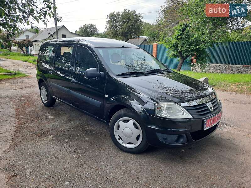 Универсал Dacia Logan MCV 2010 в Полтаве