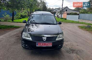 Универсал Dacia Logan MCV 2010 в 