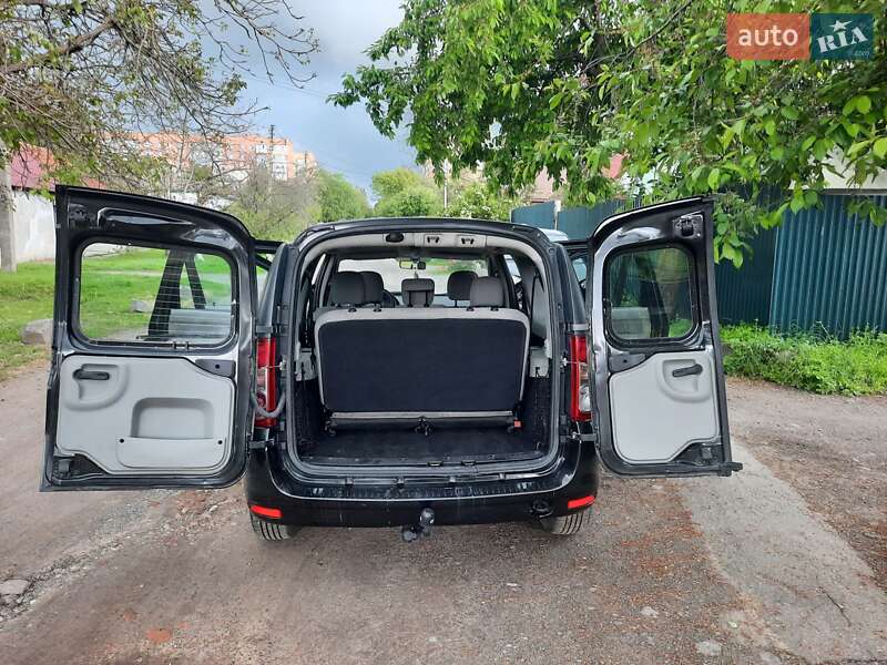 Универсал Dacia Logan MCV 2010 в Полтаве
