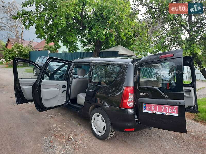 Универсал Dacia Logan MCV 2010 в Полтаве