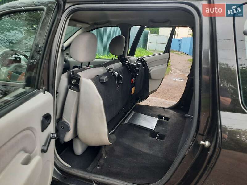 Универсал Dacia Logan MCV 2010 в Полтаве