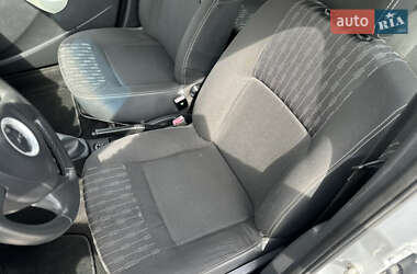 Універсал Dacia Logan MCV 2010 в 