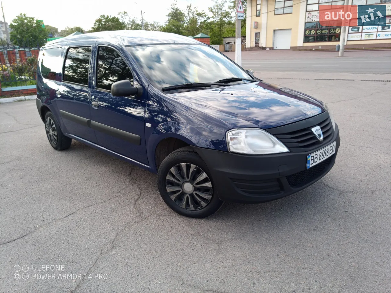 2010 Dacia Logan - мініатюра 21