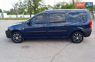 Универсал Dacia Logan MCV 2009 в 
