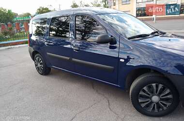 Универсал Dacia Logan MCV 2009 в 
