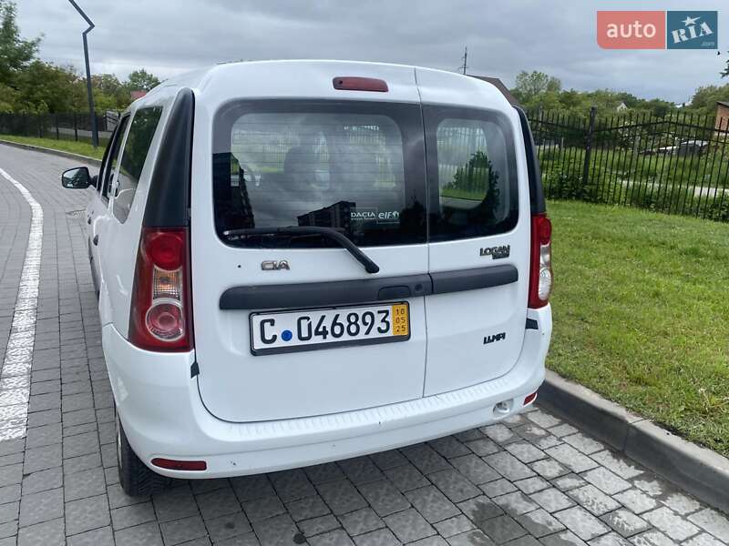 Універсал Dacia Logan MCV 2009 в Івано-Франківську