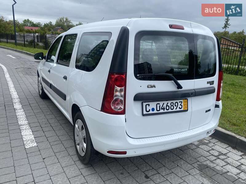 Універсал Dacia Logan MCV 2009 в Івано-Франківську