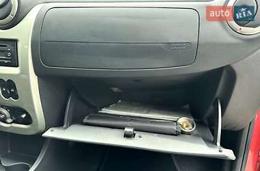Универсал Dacia Logan MCV 2012 в 