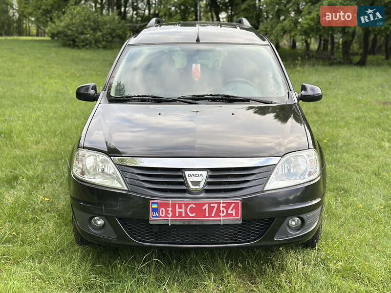 Універсал Dacia Logan MCV 2010 в Сумах