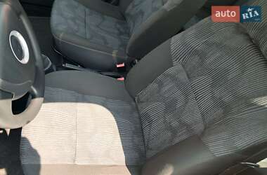 Универсал Dacia Logan MCV 2011 в 