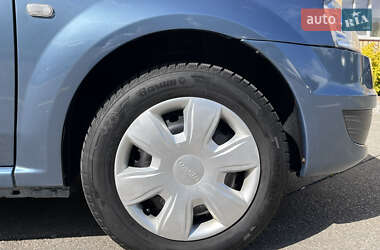 Універсал Dacia Logan MCV 2009 в 
